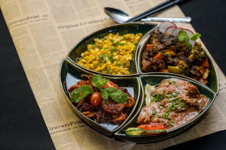 Shanghai’s Culinary Kaleidoscope: 5 Places with the Best Food